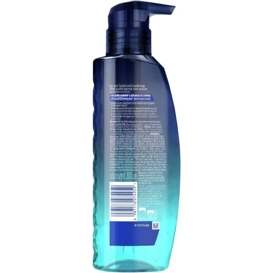 HEAD & SHOULDERS Professional Advanced Oil Control Anti-Dandruff Shampoo scalp2